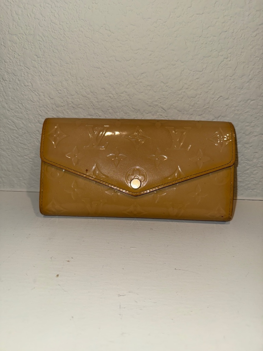 Louis Vuitton Amber Vernis Patent Monogram Envelope Wallet